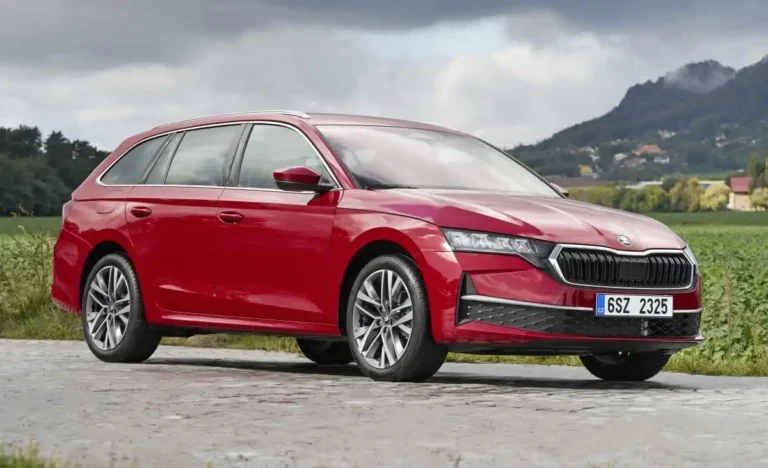 Skoda Octavia İçin İlk Tam Hibrit Motor Duyuruldu